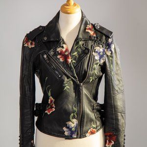 Blank NYC Black Faux Leather Embroidered Floral Studded Moto Size M